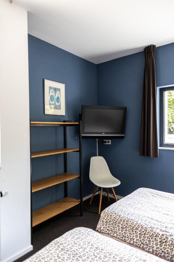 Bed and Breakfast Avellano Helmond Esterno foto