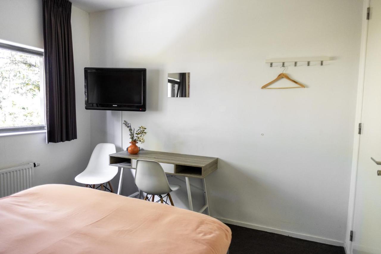 Bed and Breakfast Avellano Helmond Esterno foto